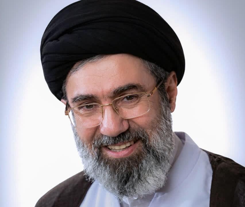 متن کامل پیام حضرت آیت الله سید مجتبی حسینی خامنه‌ای رهبر معظم انقلاب اسلامی به مناسبت آغاز سال ۱۴۰۵ شمسی