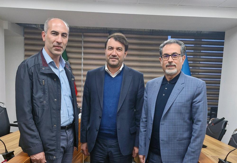 پیگیری مسائل دانشگاه مراغه در دیدار با معاون اداری و مالی وزارت عتف