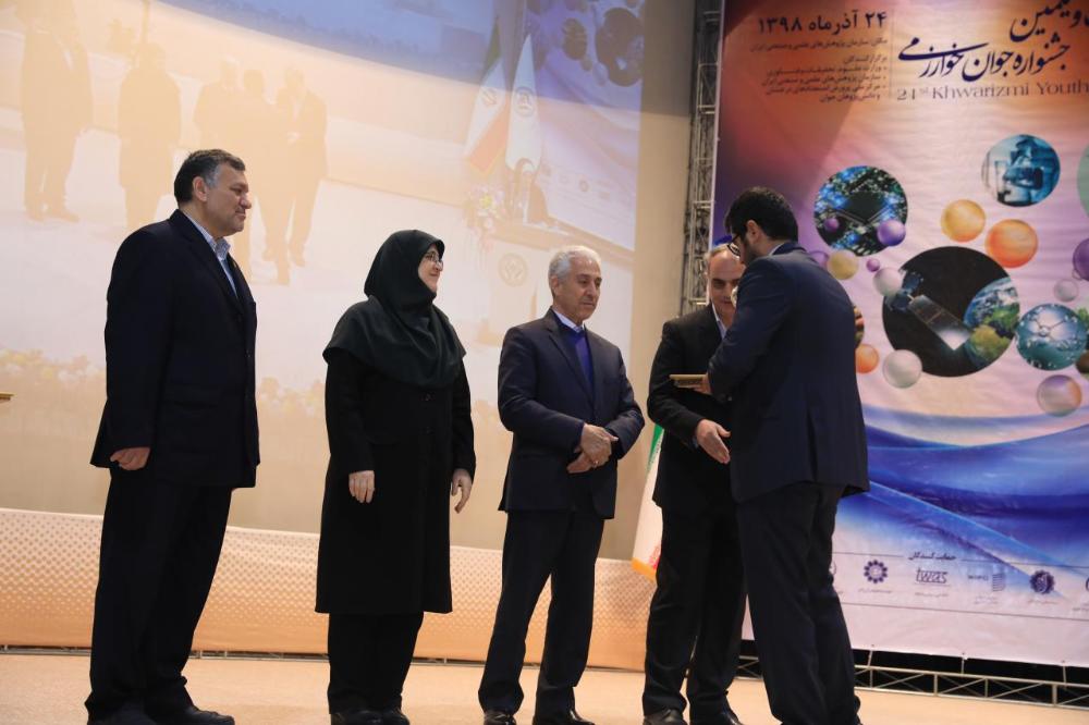 کسب رتبه محققین دانشگاه مراغه در جشنواره خوارزمي
